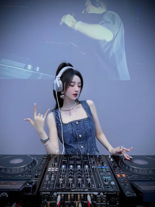 美女dj视频2026